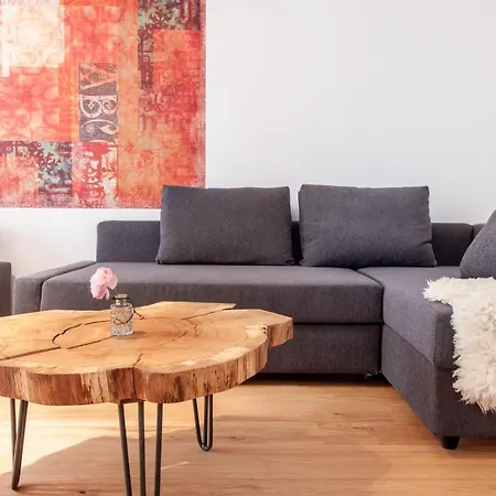 Modern & Spacious For Up To 8 Persons Вюрцбург